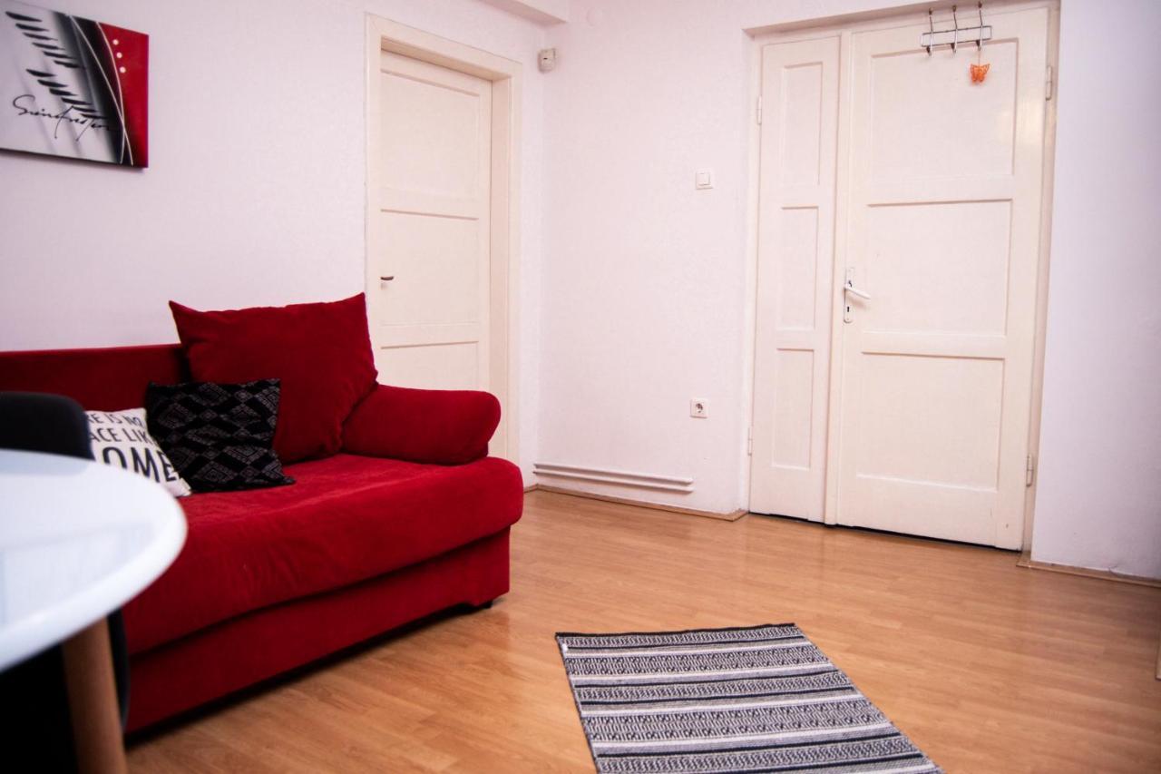 Butterfly Apartment-Hidden Gem In The Heart Of Târgu-Mureş Buitenkant foto